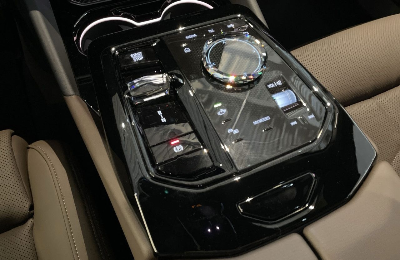 BMW 520d Sportpaket Bluetooth HUD Navi LED Klima PDC foto 16