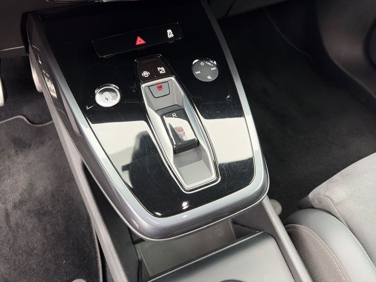 Audi Q4 Spb. e-tron 50 quattro S line ACC Matrix foto 15