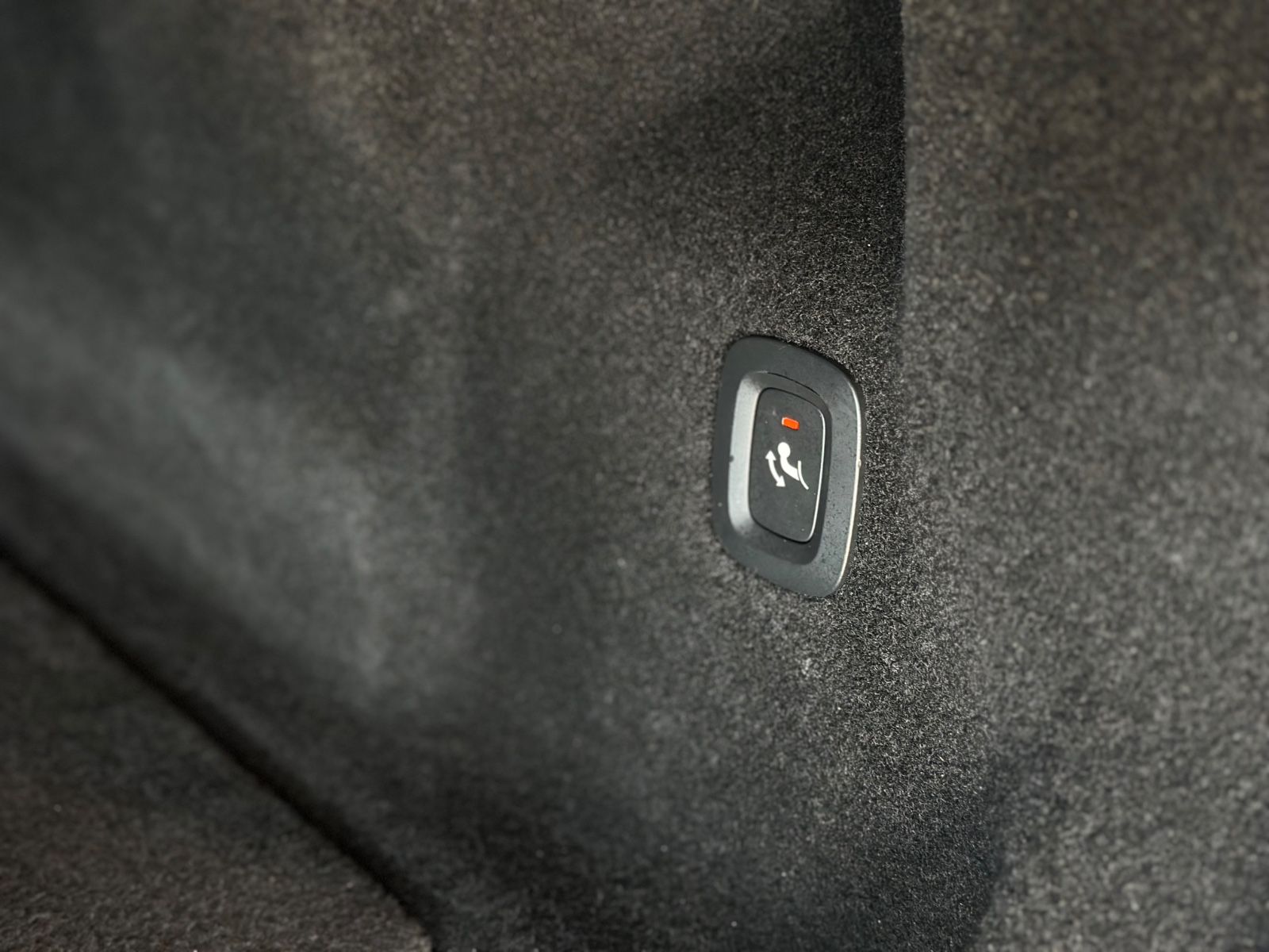 Volvo XC60 B4 D Inscription Geartronic 1.HA/R-CAM/19LM foto 22