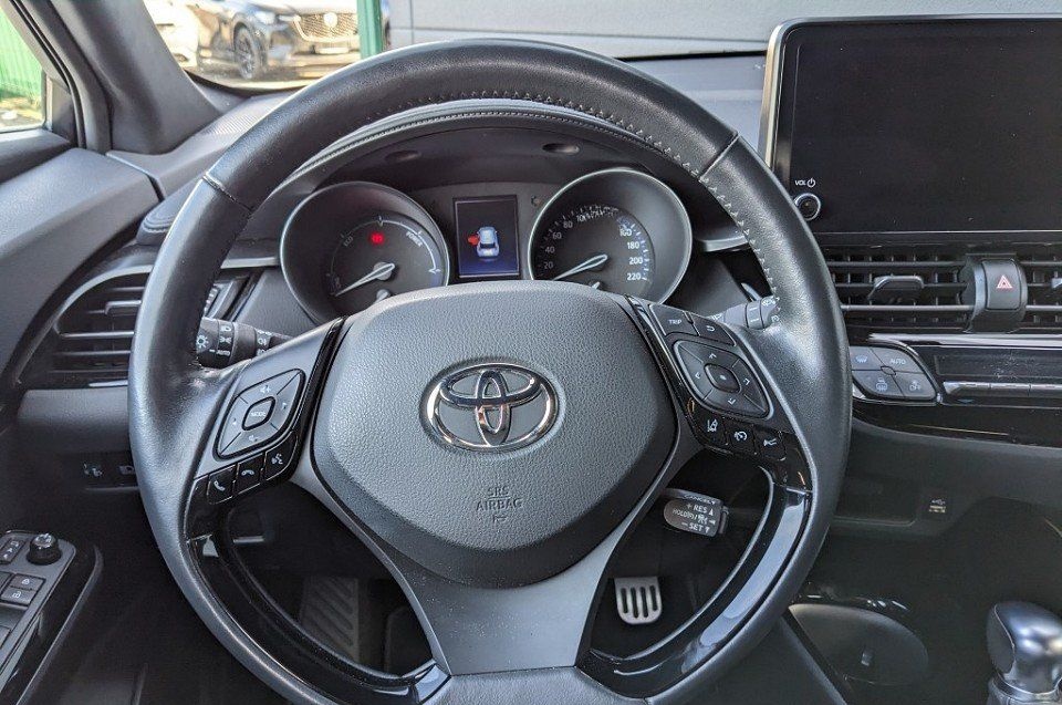 Toyota C-HR 2.0l Hybrid Team D Bi-LED Kamera foto 12