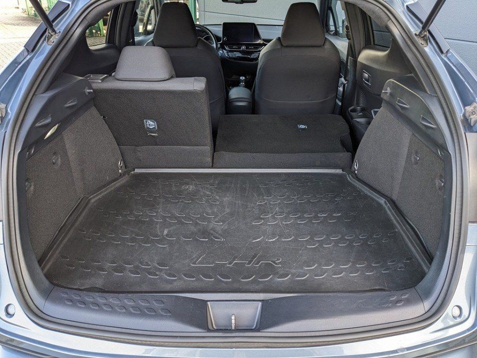 Toyota C-HR 2.0l Hybrid Team D Bi-LED Kamera foto 25