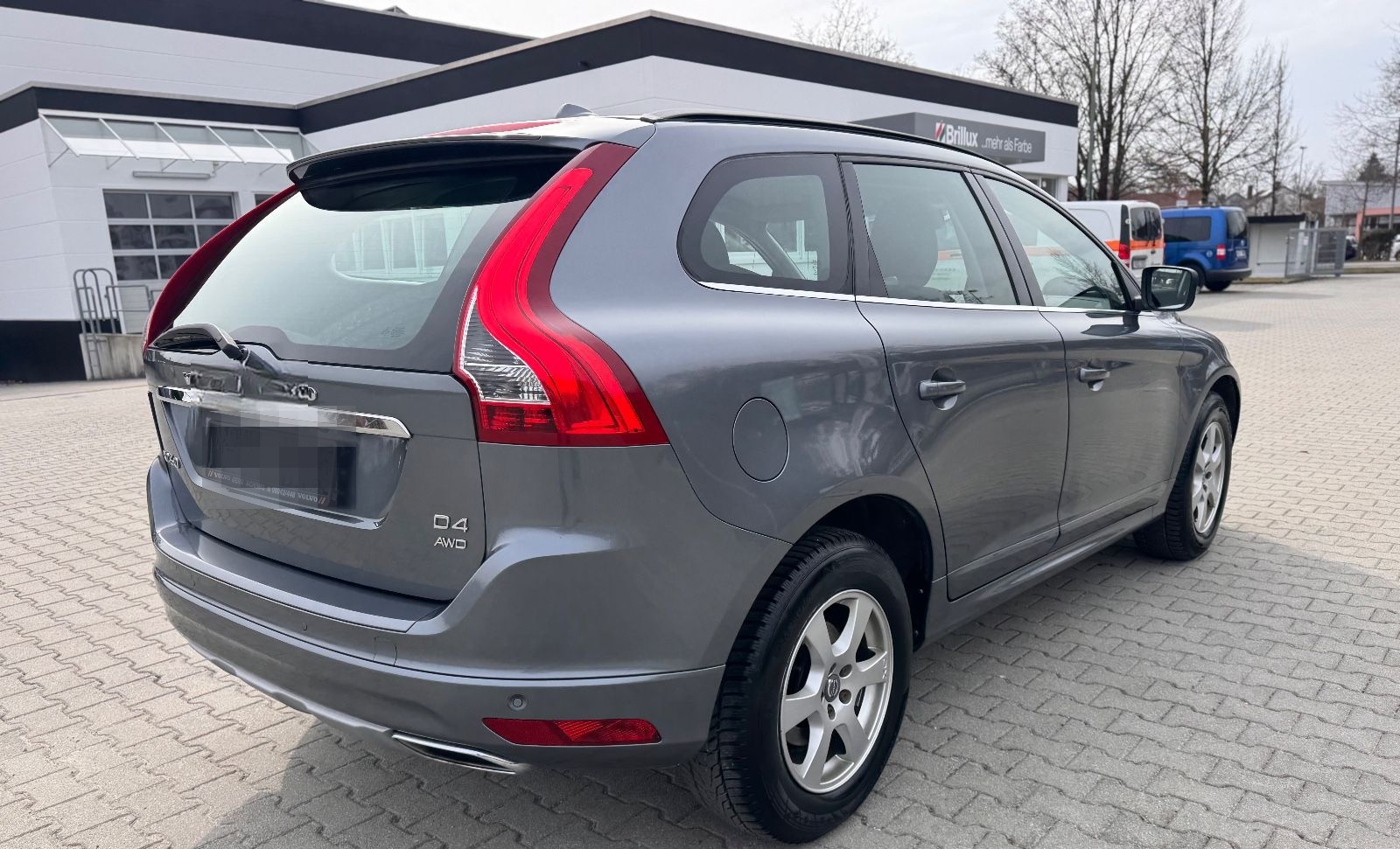 Volvo XC60 Momentum Leder Navi AWD Kamera foto 5