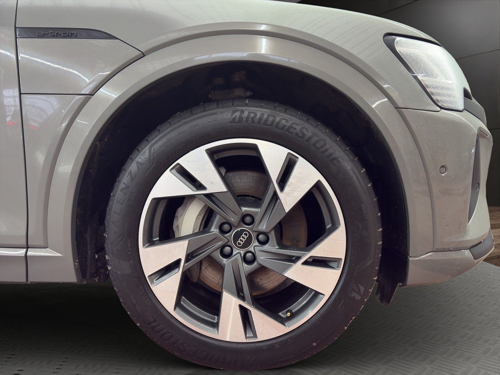 Audi Q8 e-tron Sportback 50 quattro S line LED+Kamera foto 6