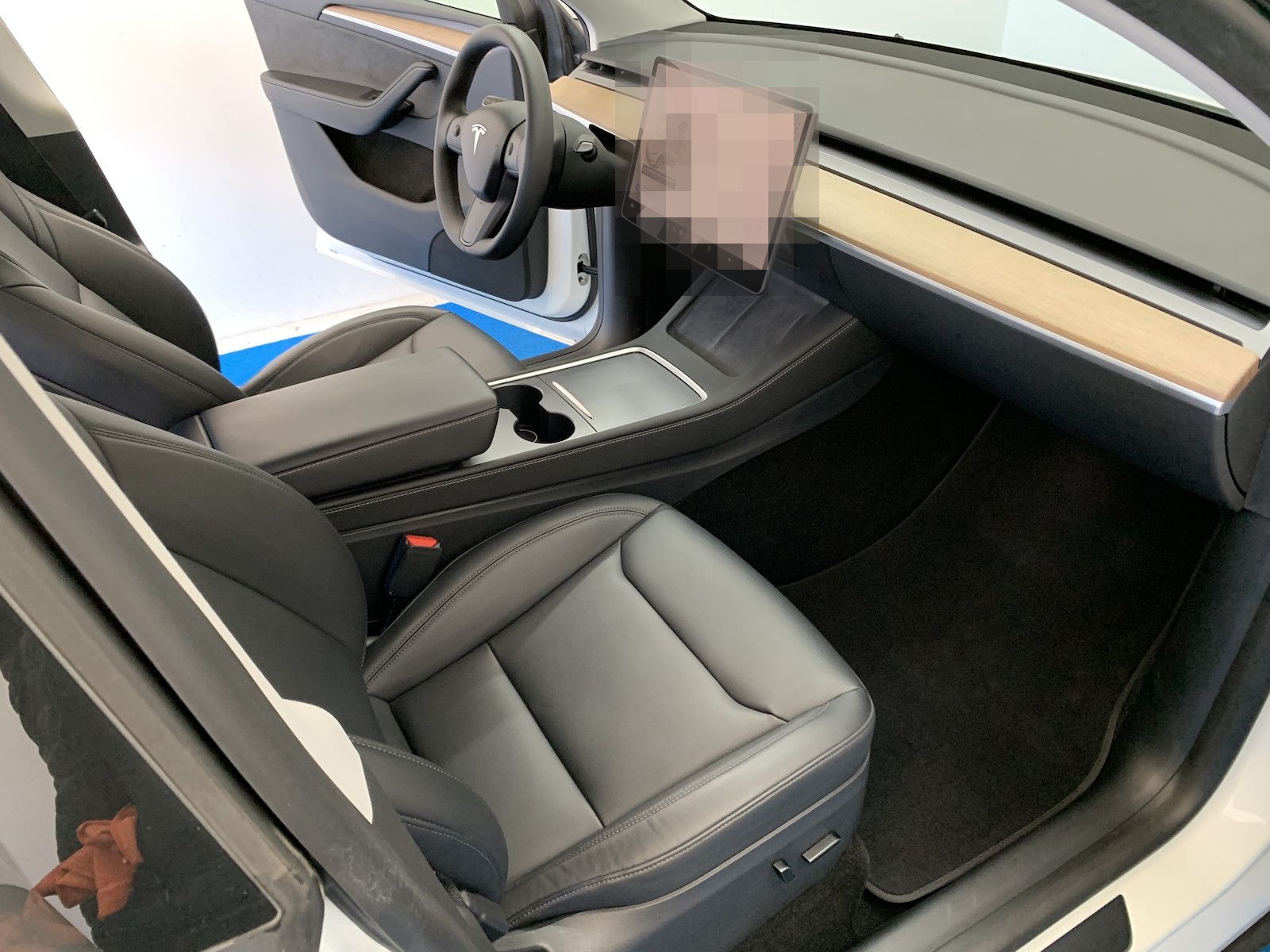 Tesla Model Y Long Range Dual AWD/ACC/KLIMA/360/SHZ/8f foto 12