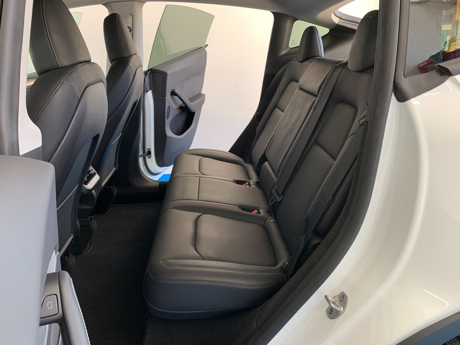 Tesla Model Y Long Range Dual AWD/ACC/KLIMA/360/SHZ/8f foto 13