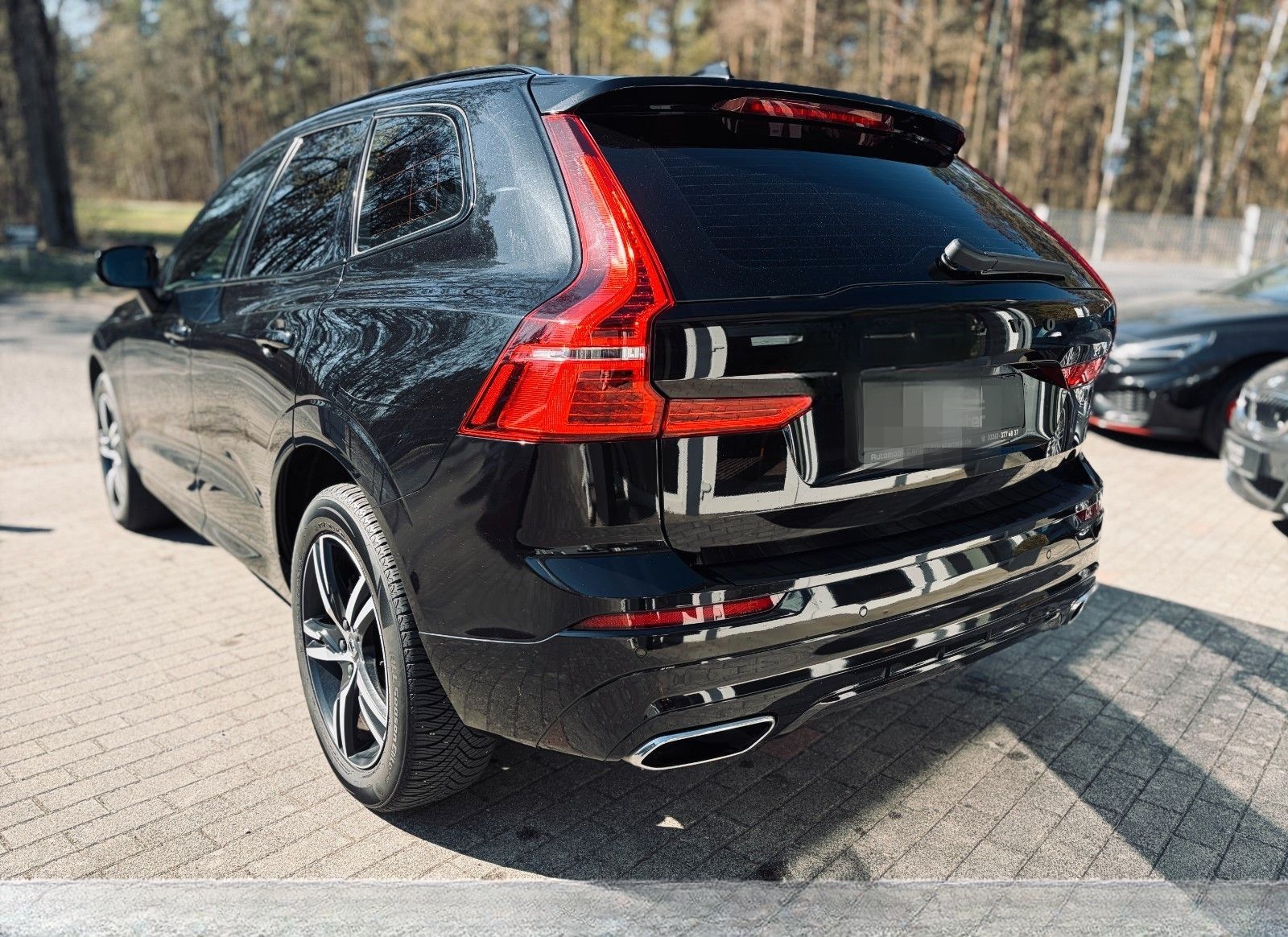 Volvo XC60 R Design+Leder+4xKamera+H&K+ACC+LED+Carplay foto 6