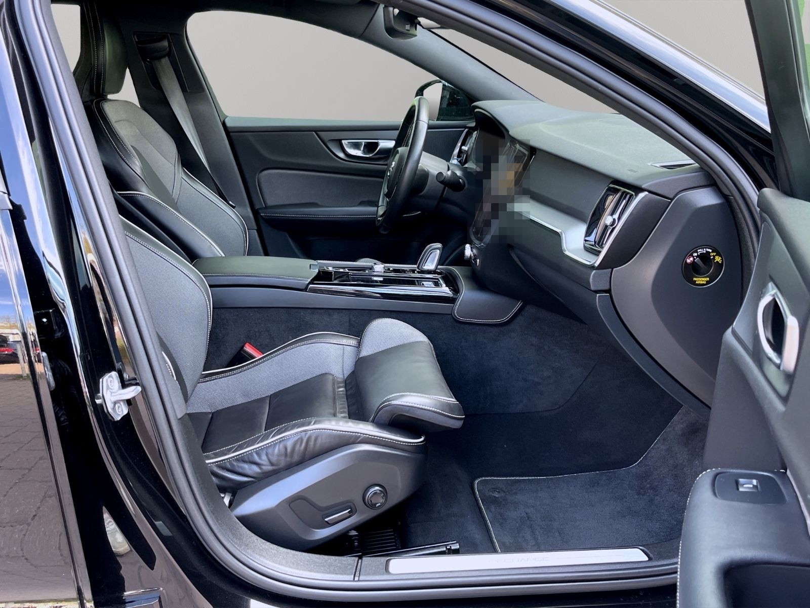 Volvo S60 R T8 RECHARGE PLUG-IN AWD 4x4 PILOT GARANTIE foto 21