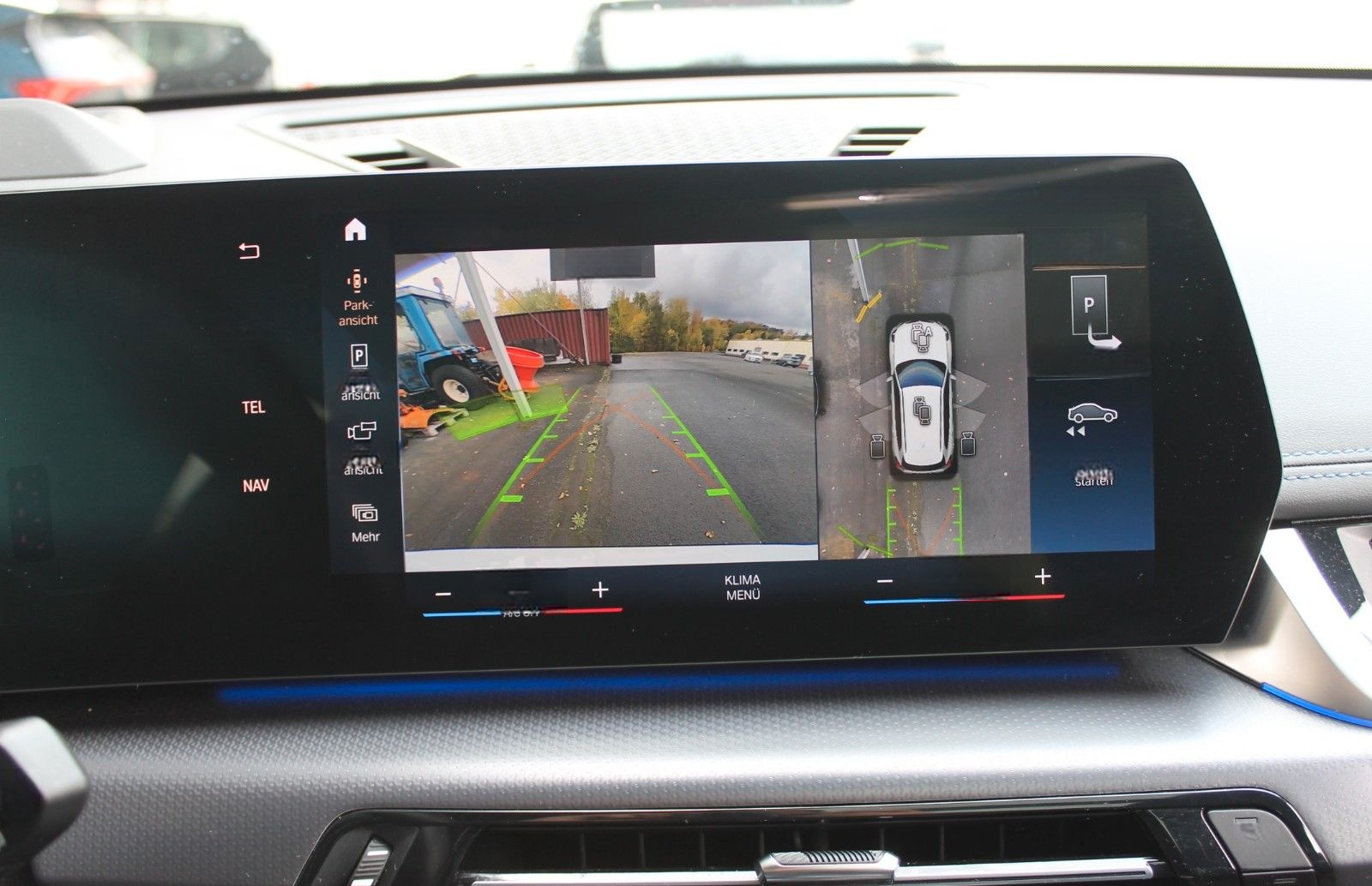 BMW X1 xDr. 23i M-Sport, NAVI, HUD, ad LED, ACC, H/K foto 14