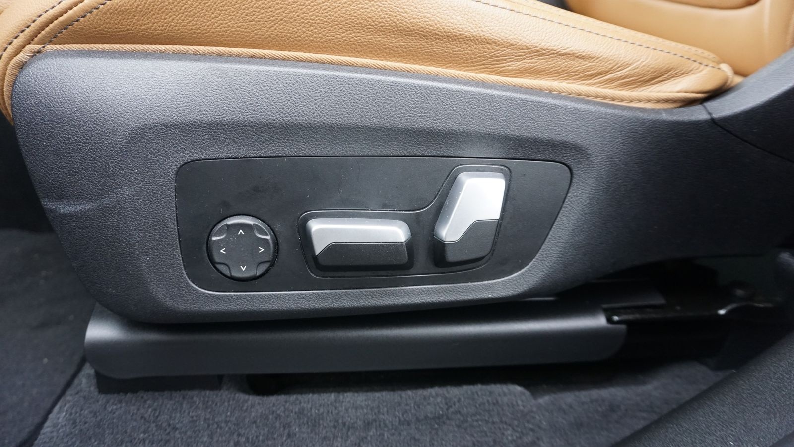 BMW X3 xDrive30d ZA HK HiFi DAB LED WLAN Pano.Dach foto 24