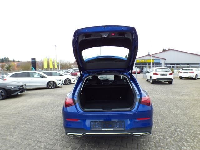Mercedes-Benz CLA 180 SB Verkehrsassist Line Advanced Winter foto 18