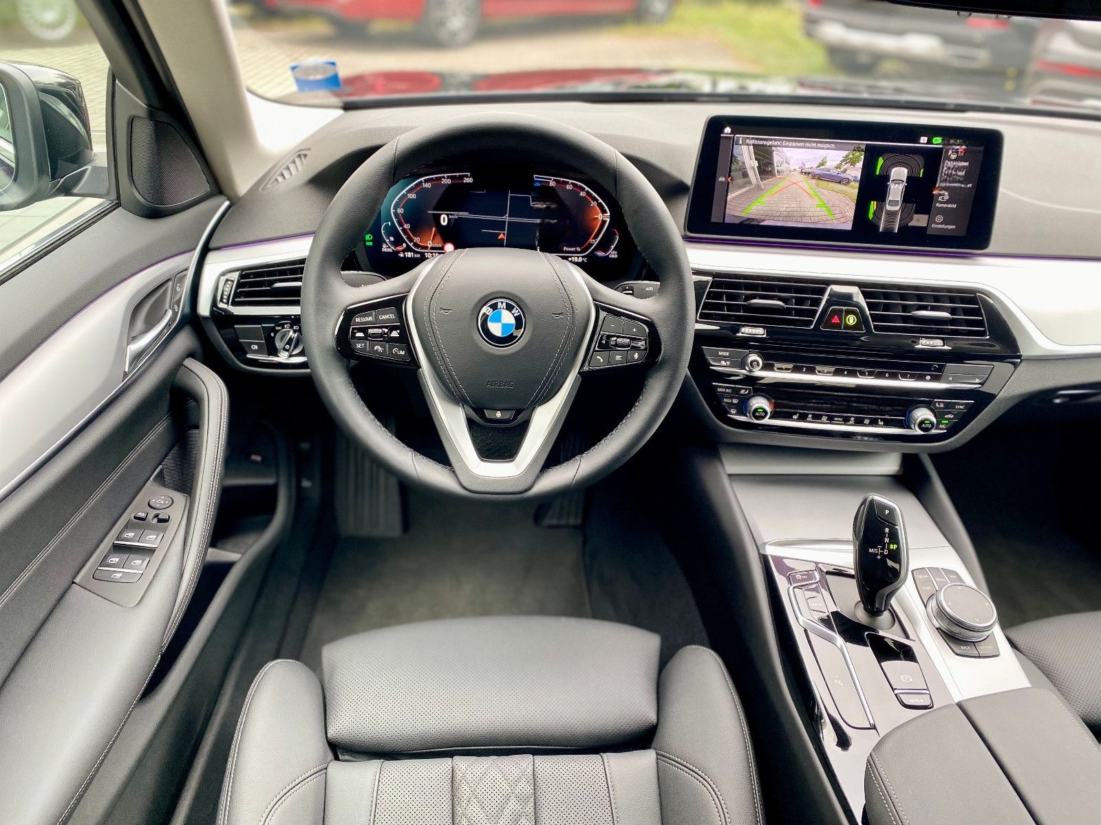 BMW 520 d xDrive Navi AHK 18 Zoll Standheizung foto 13