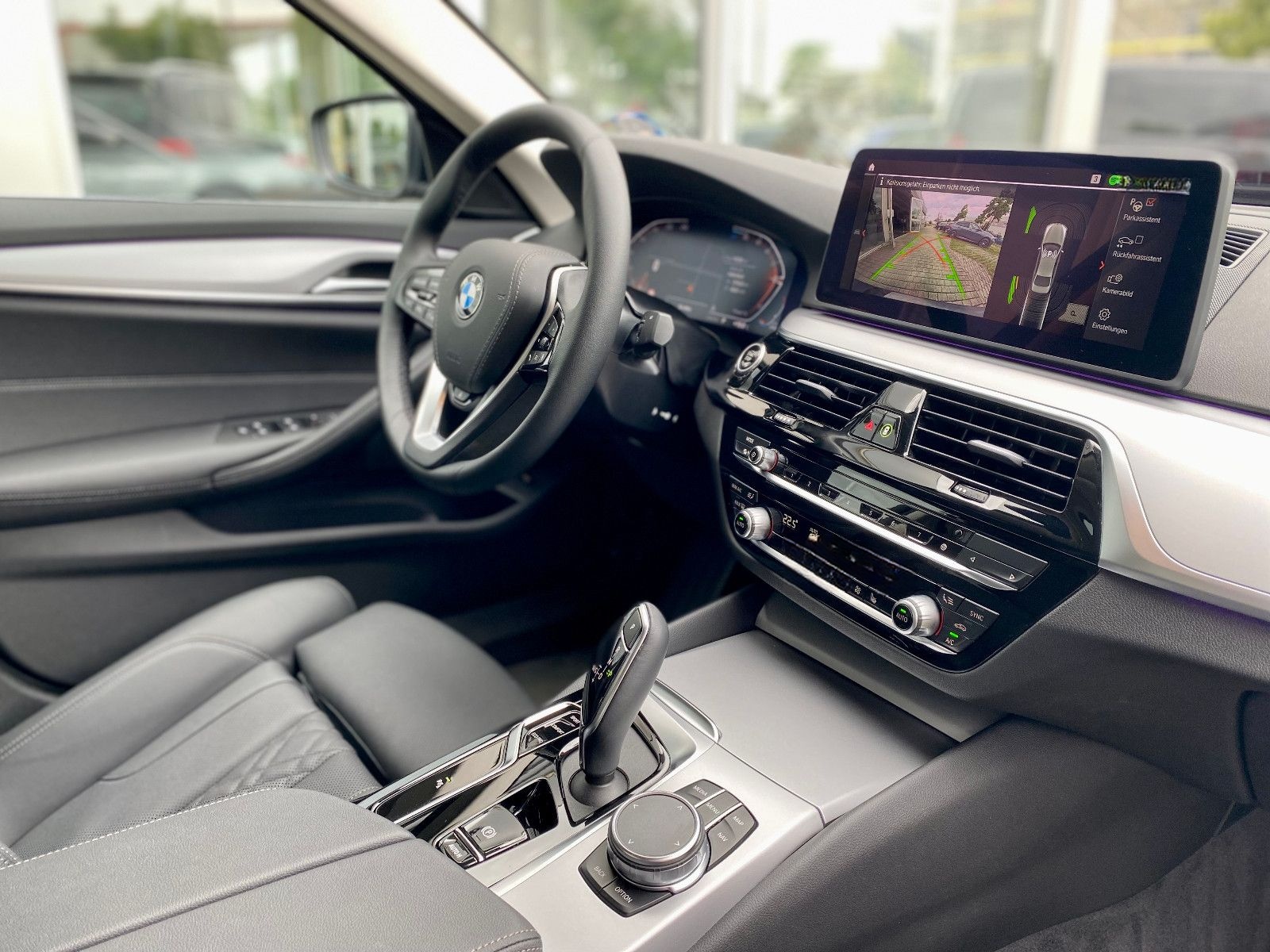 BMW 520 d xDrive Navi AHK 18 Zoll Standheizung foto 6