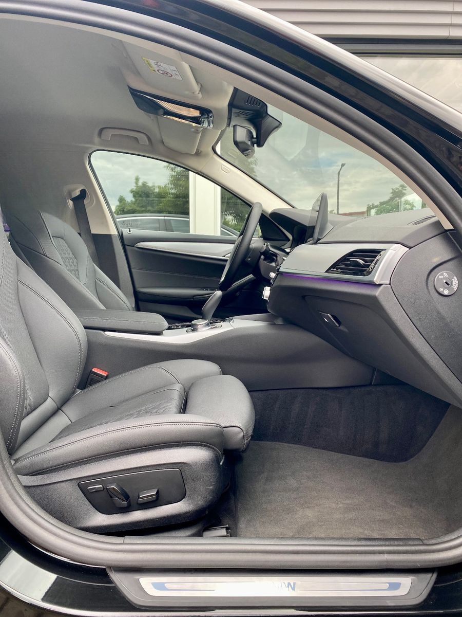 BMW 520 d xDrive Navi AHK 18 Zoll Standheizung foto 8
