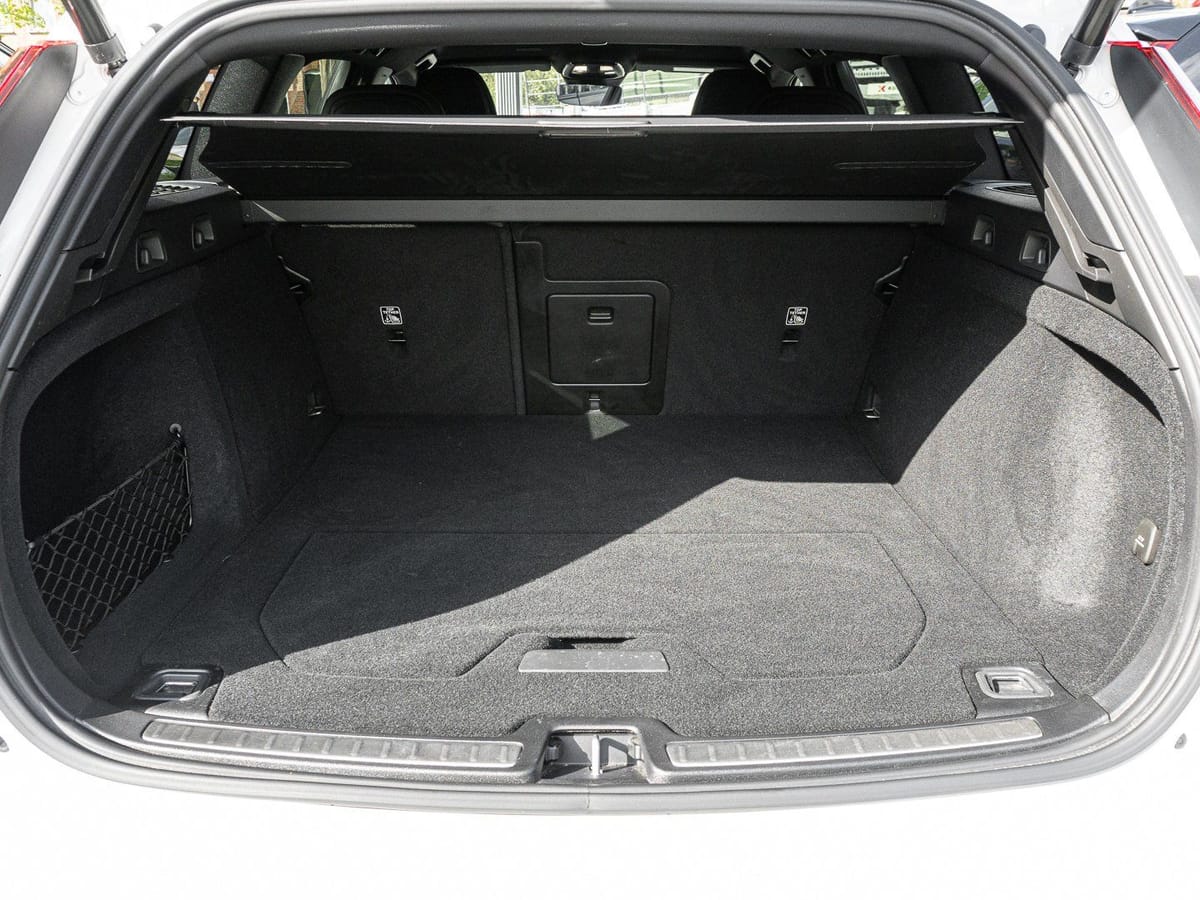 Volvo V60 Cross Country B4 D AWD Plus Bright AHK H&K foto 17