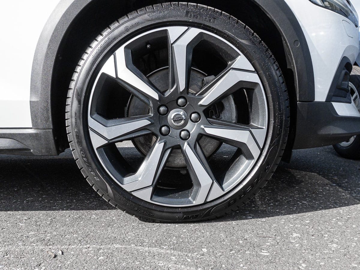 Volvo V60 Cross Country B4 D AWD Plus Bright AHK H&K foto 7
