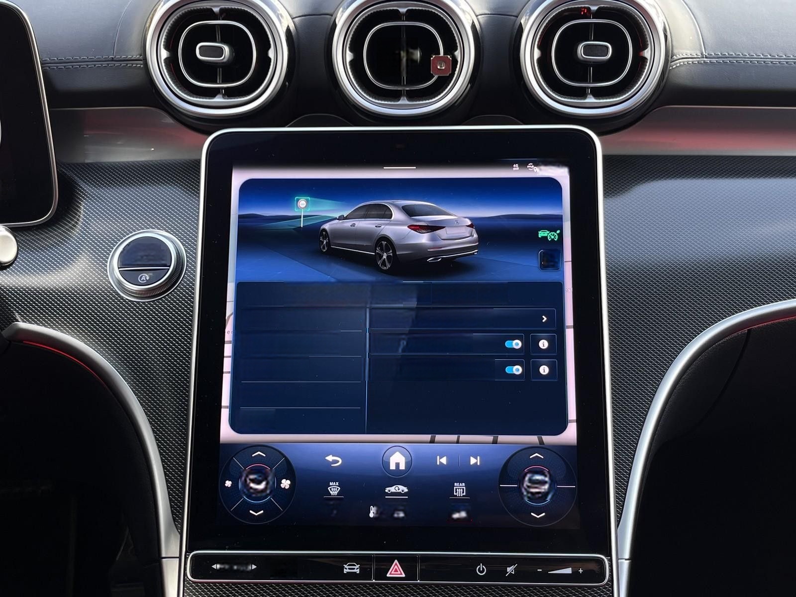 Mercedes-Benz C 300 4Matic/HYBR.BENZIN/AMG-LINE/ACC/NAVI/PANO/ foto 24