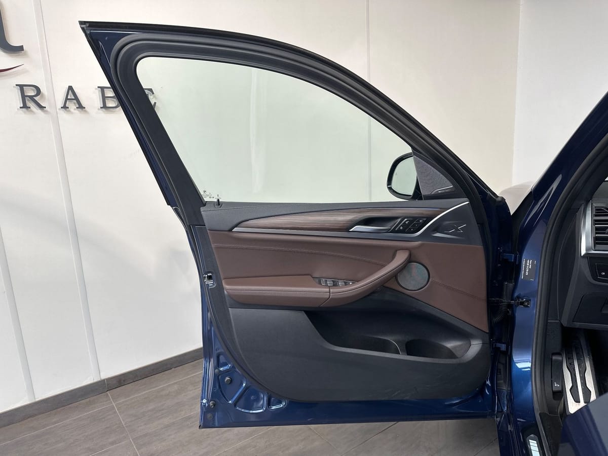 BMW iX3 Impressive M-Sport NAV+LED+PANO+AHK+HUD+20ZO foto 6