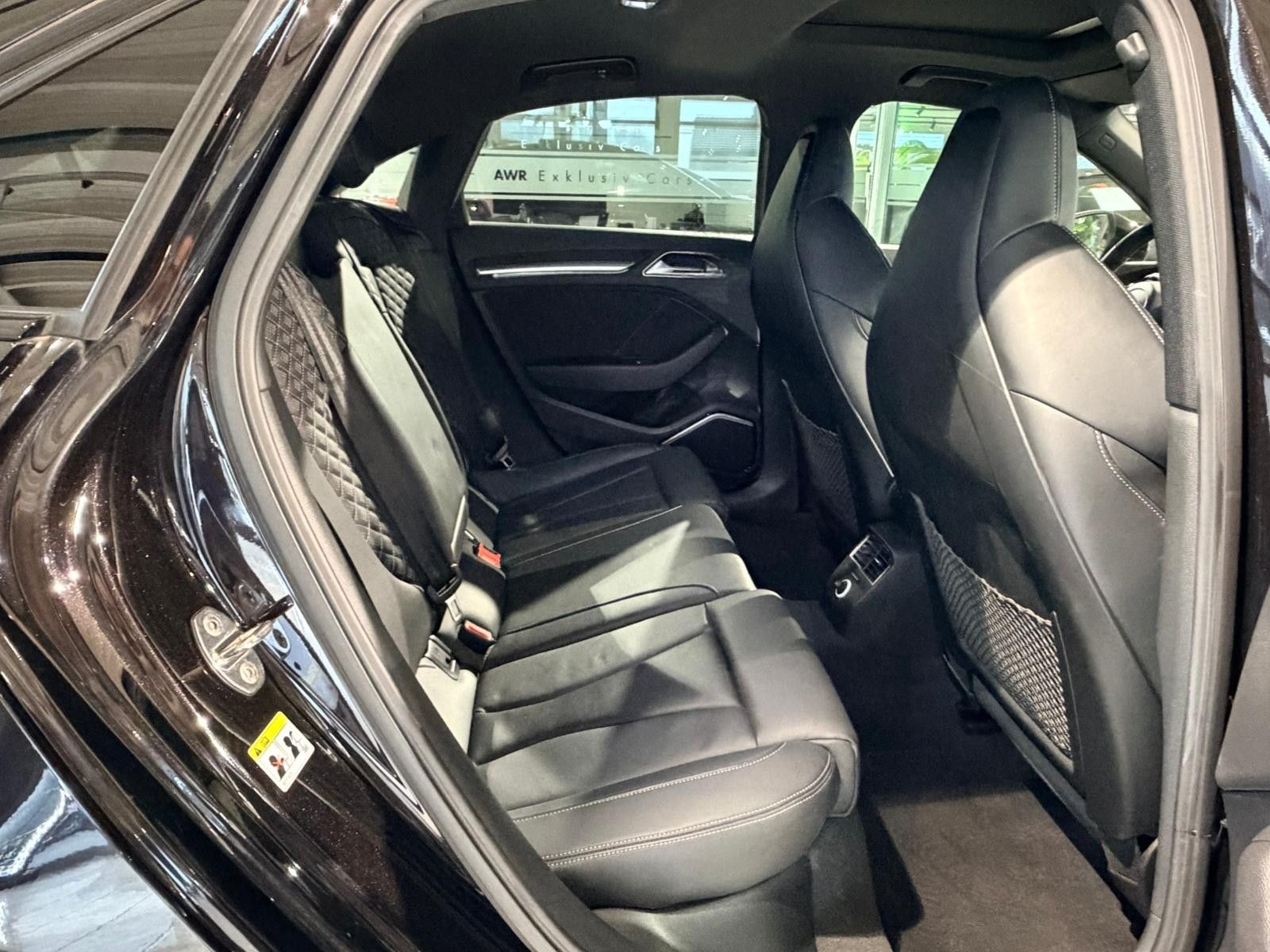 Audi RS3 LIMOUSINE*RS-SITZE*PANO*VIRTUAL*19"*B&O*LED foto 16