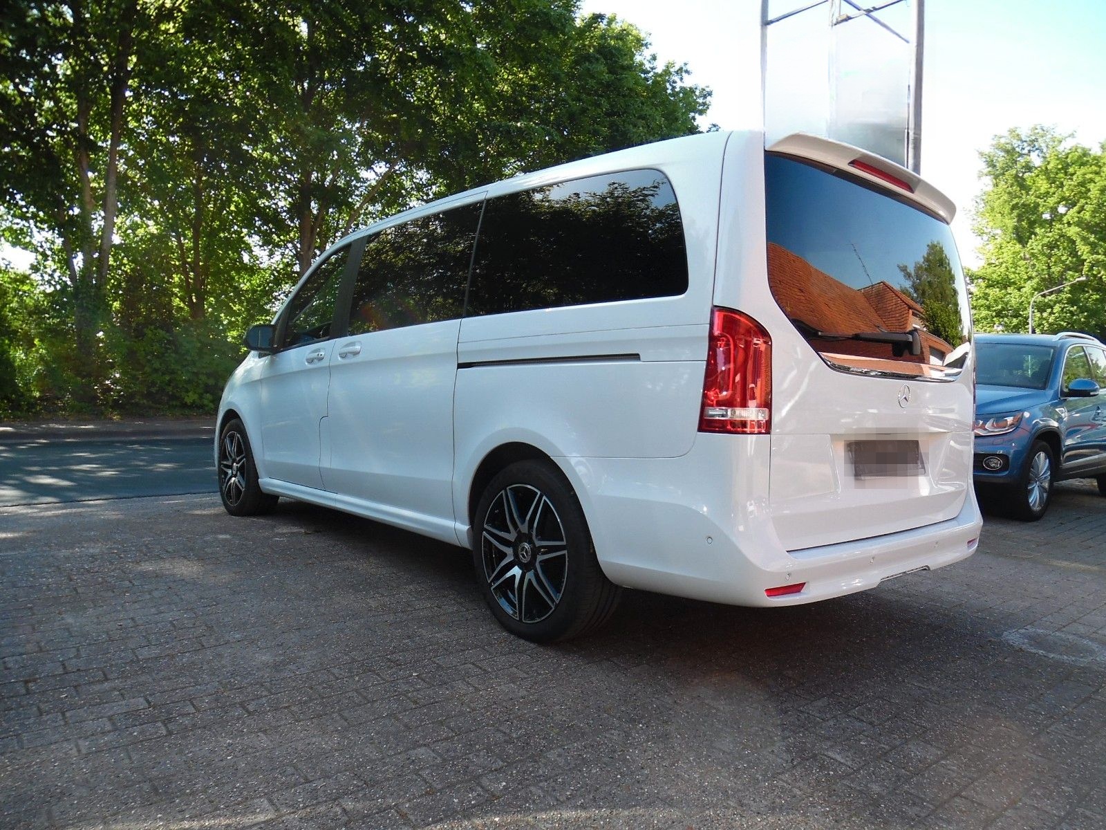 Mercedes-Benz V 250 d AMG-LINE Lang 7-Sitzer*9 GTronic*19 Zoll foto 6