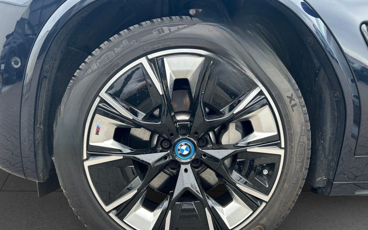 BMW iX3 M Sport ACC 360° HUD H/K AHK 20"M Laser PDC foto 20