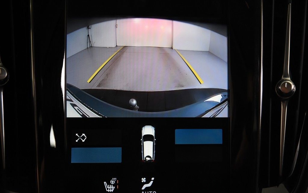 Volvo V60 B3 Geartronic *1.Hand*Navi*Pano.*AHK* foto 14