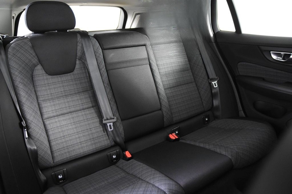 Volvo V60 B3 Geartronic *1.Hand*Navi*Pano.*AHK* foto 10