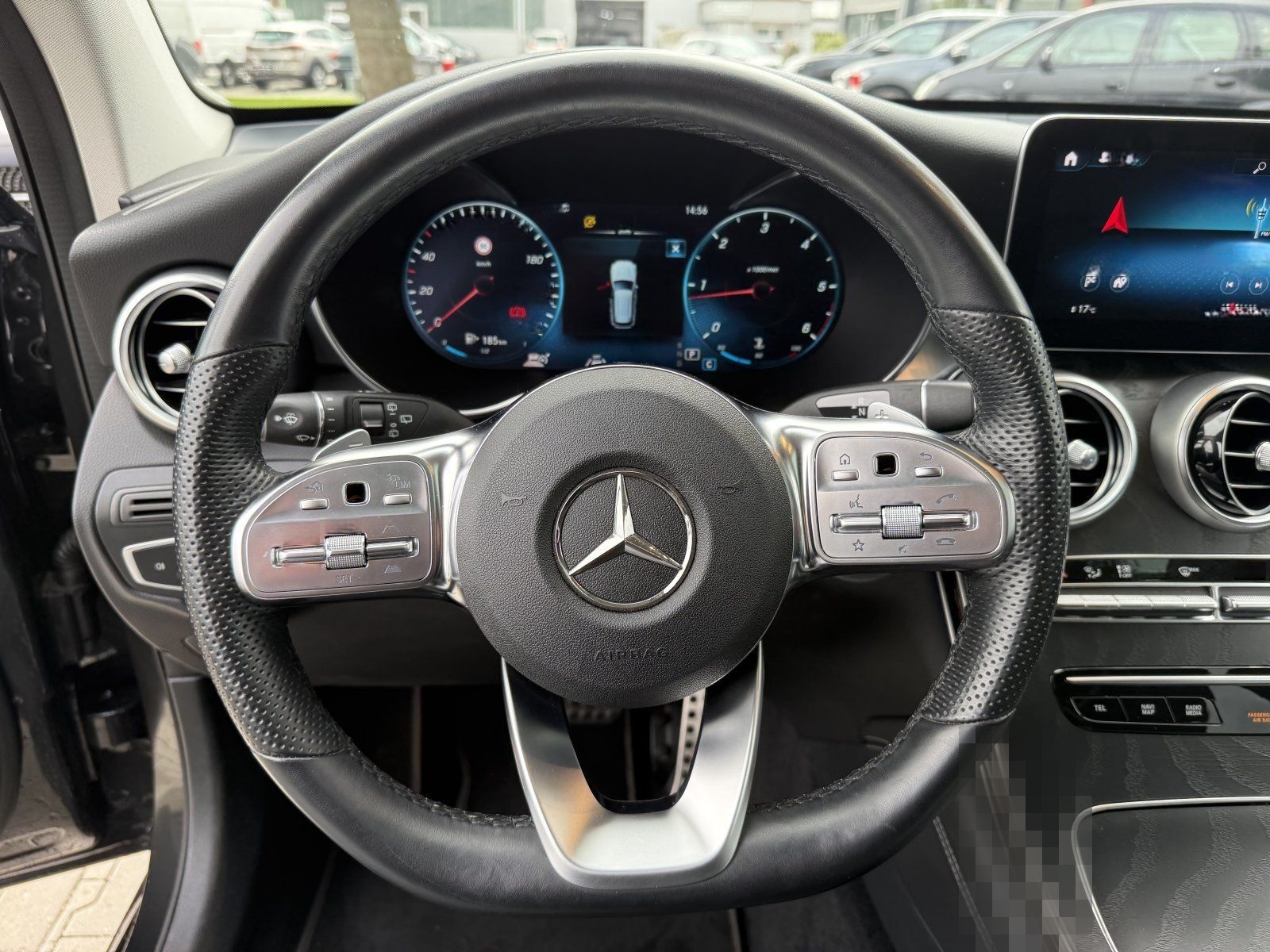 Mercedes-Benz GLC 220 d AMG Line 4Matic Kamera Navi Pano LED A foto 14