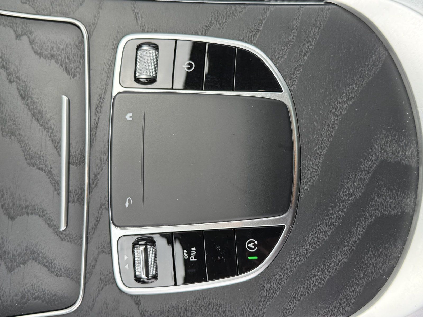 Mercedes-Benz GLC 220 d AMG Line 4Matic Kamera Navi Pano LED A foto 19