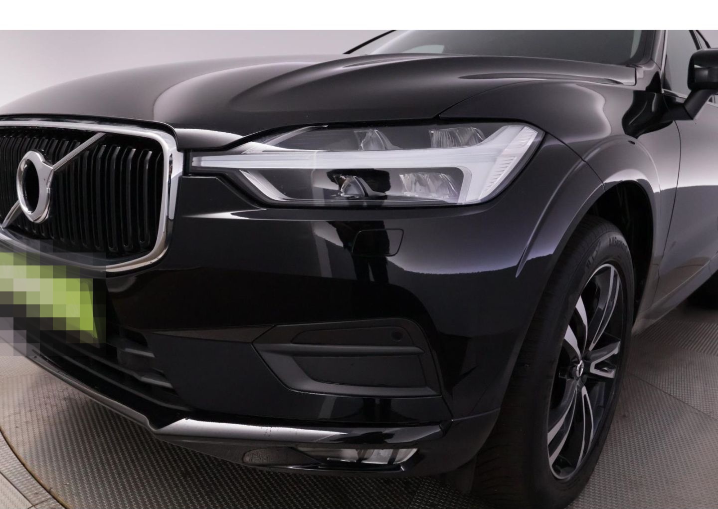 Volvo XC60 B4 AWD Geartronic Momentum Pro+LED+NAVI+AHK foto 3