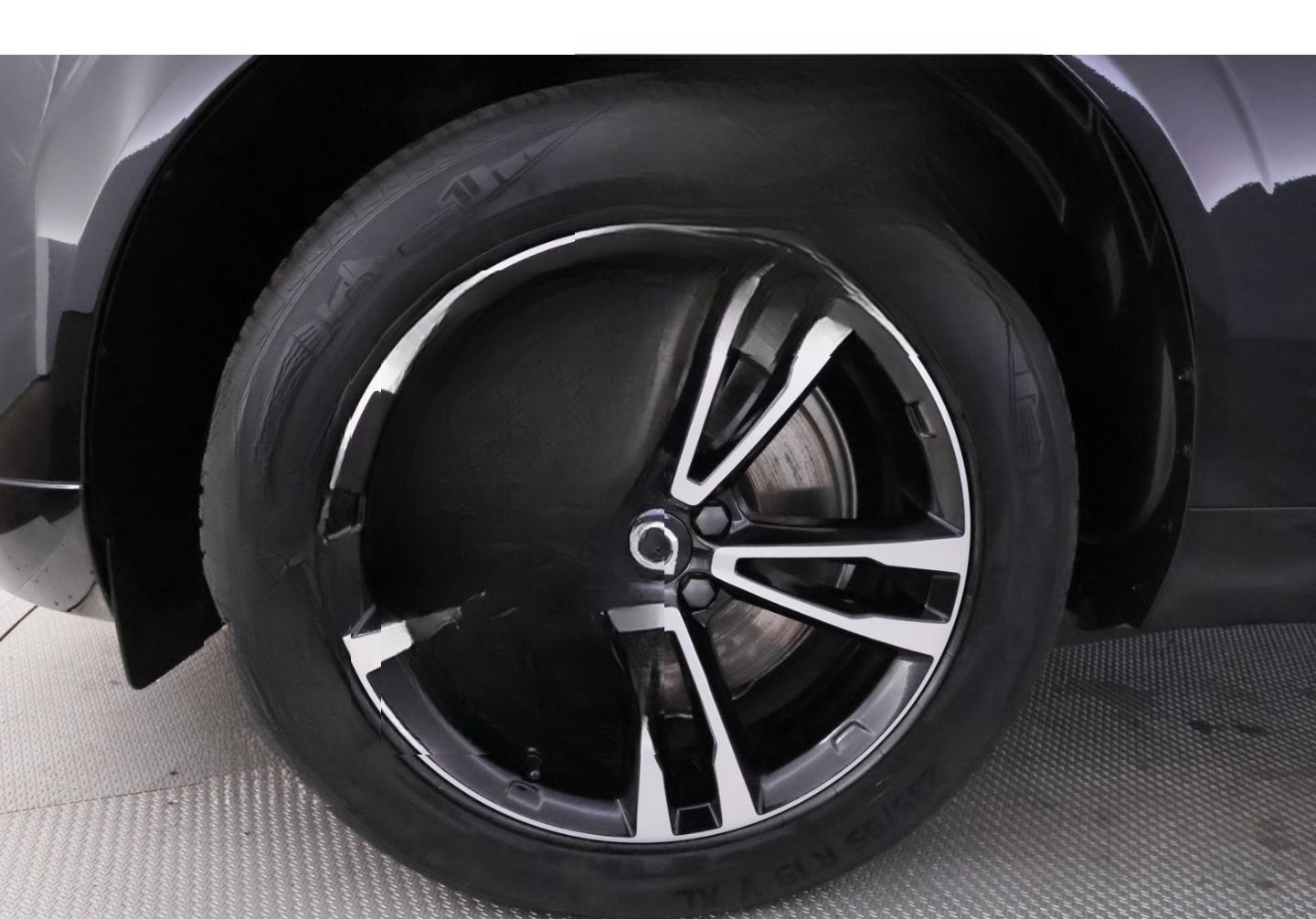 Volvo XC60 B4 AWD Geartronic Momentum Pro+LED+NAVI+AHK foto 4