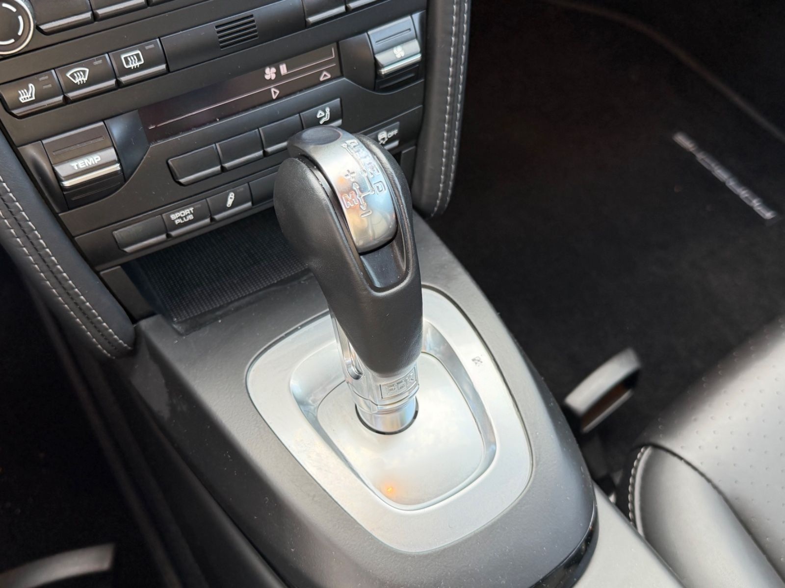 Porsche Cayman S/Sport-Chrono-Paket Plus/Design-Paket foto 19