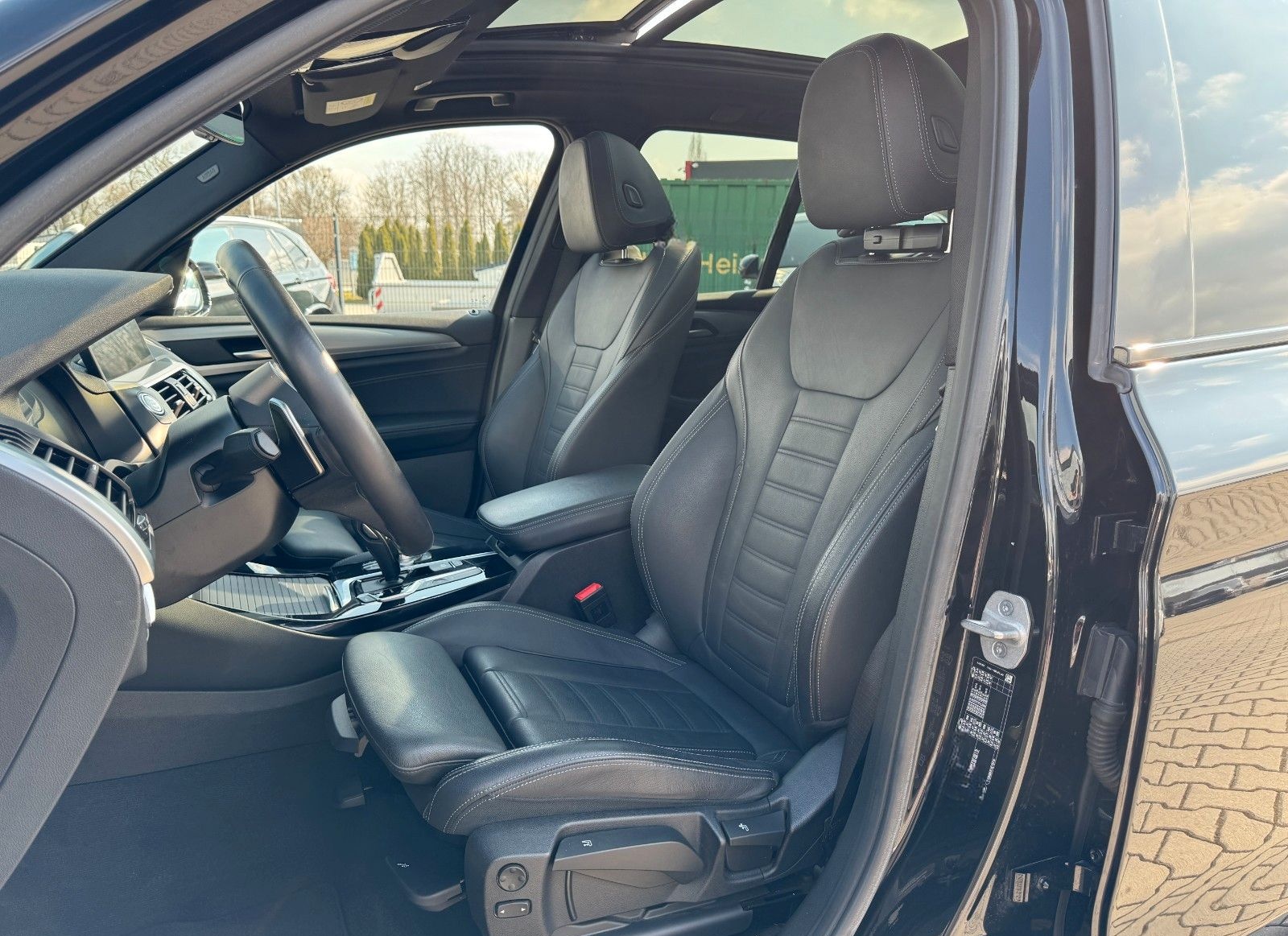 BMW X3 xDrive 30 d M SPORT 21" PANO KAMERA HuD AHK foto 11