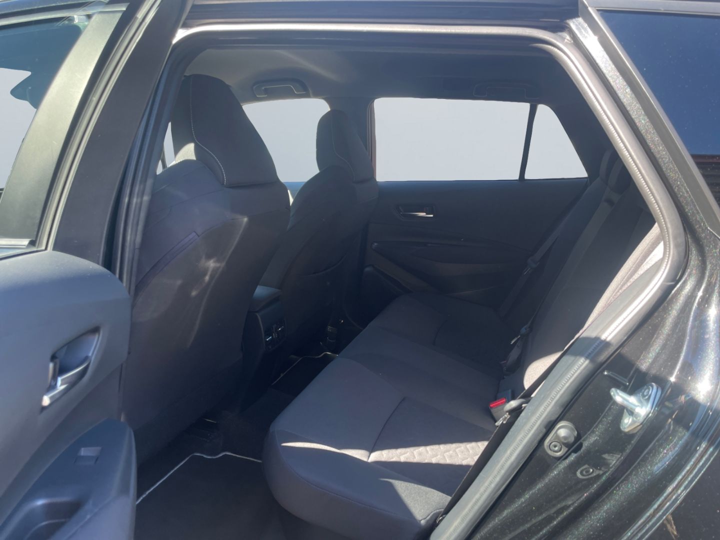 Toyota Corolla 2.0 Hybrid TS Club*LED*AHK*SHZ*Standhzg* foto 14