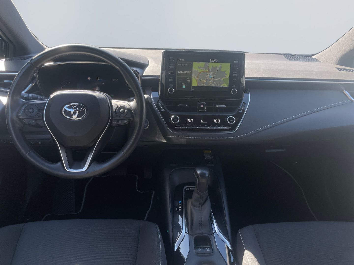 Toyota Corolla 2.0 Hybrid TS Club*LED*AHK*SHZ*Standhzg* foto 9