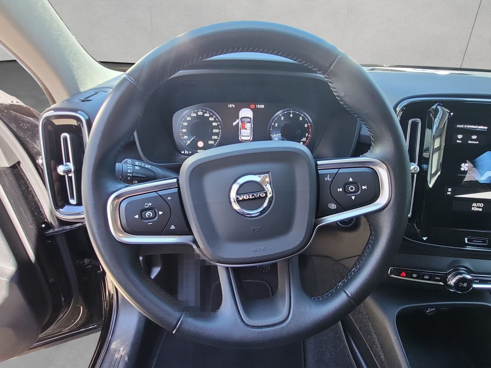 Volvo XC40 T2 Momentum AHK NAVI GRA foto 11