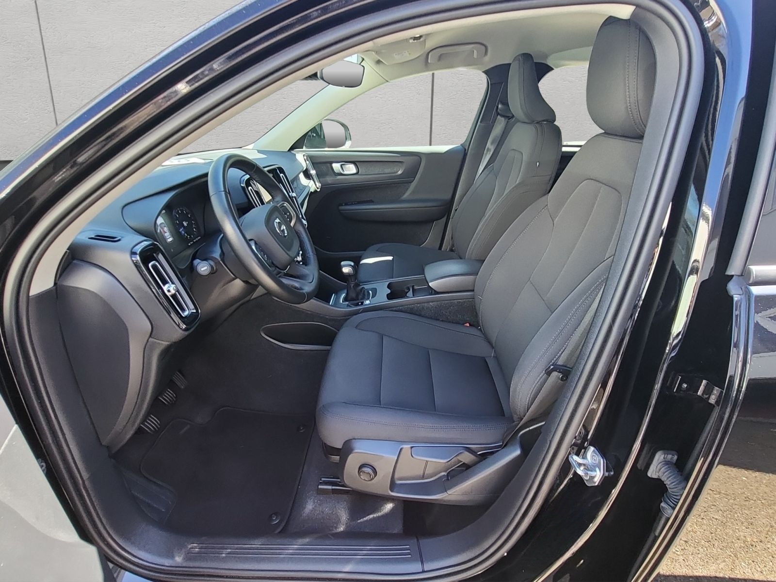 Volvo XC40 T2 Momentum AHK NAVI GRA foto 10