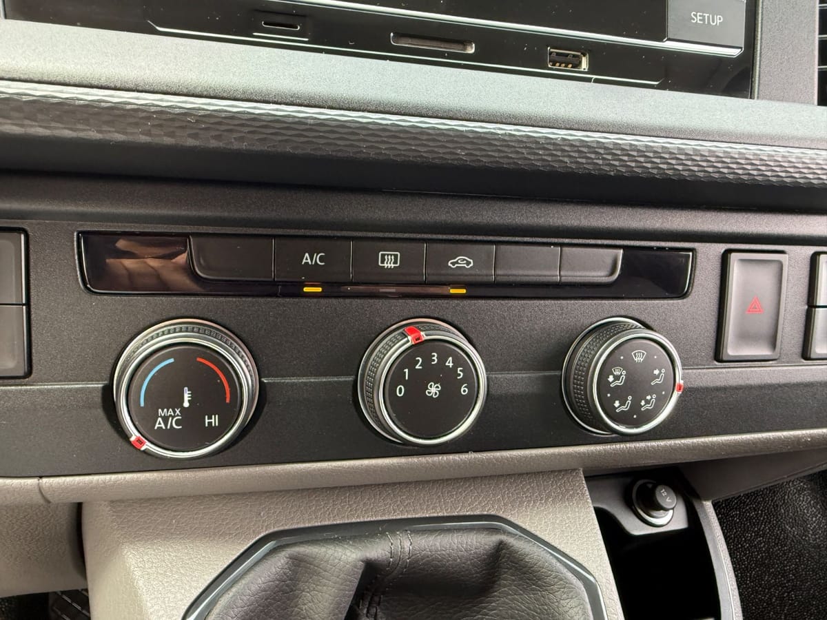 Volkswagen T6.1 Transporter Kasten FWD EcoProfi*Klima foto 9