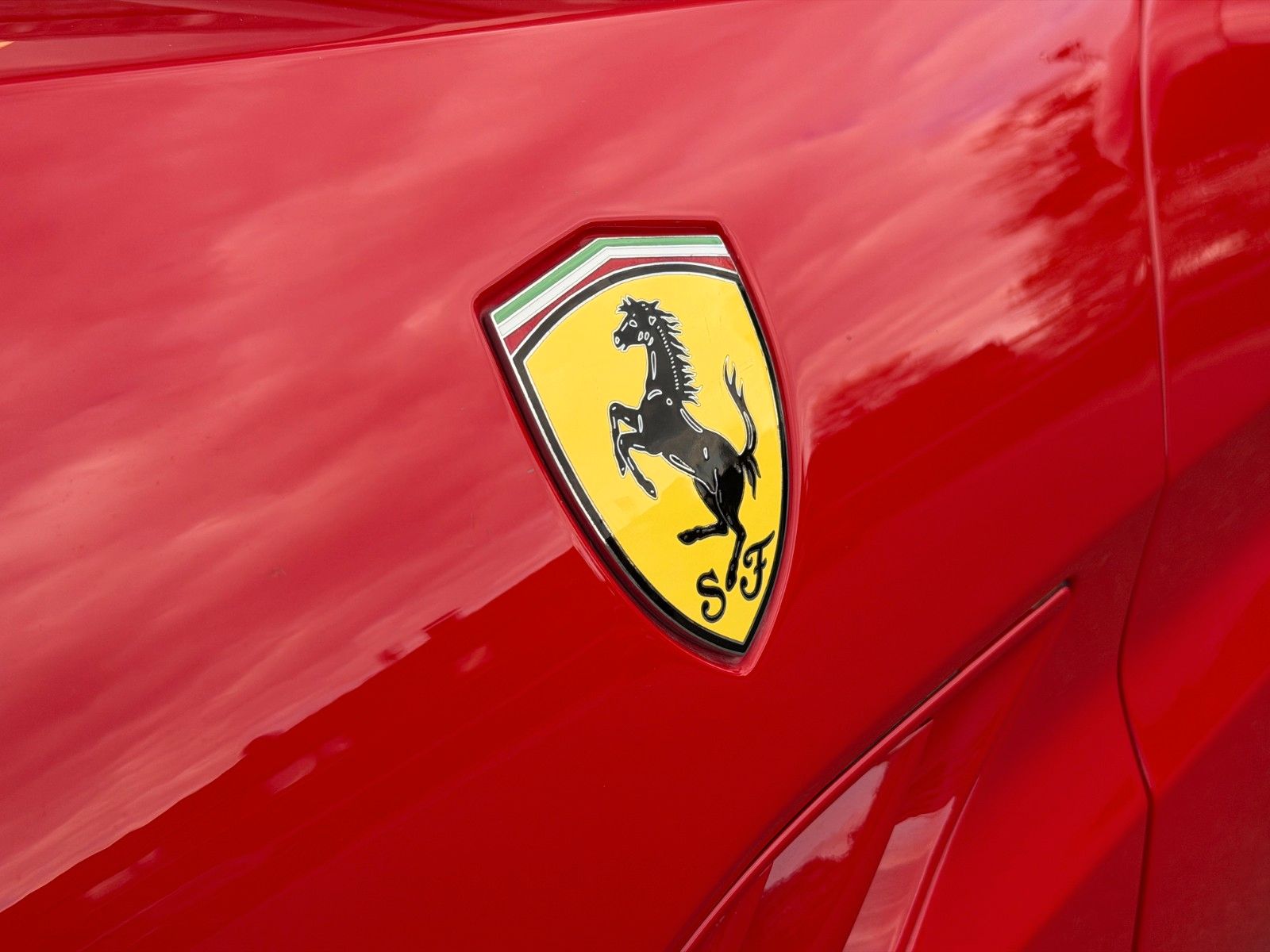 Ferrari California - Scheckheft Ferrari - TÜV NEU foto 12