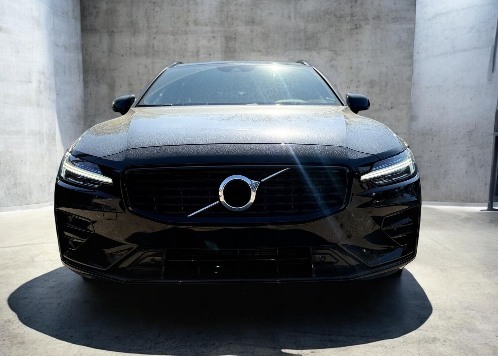 Volvo V60 Kombi R Design LED 1ERH foto 2