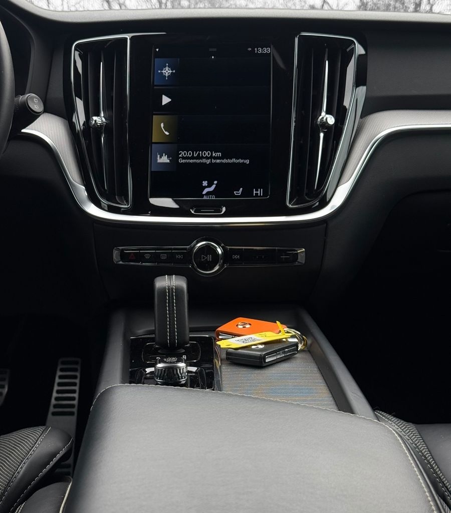 Volvo V60 Kombi R Design LED 1ERH foto 11