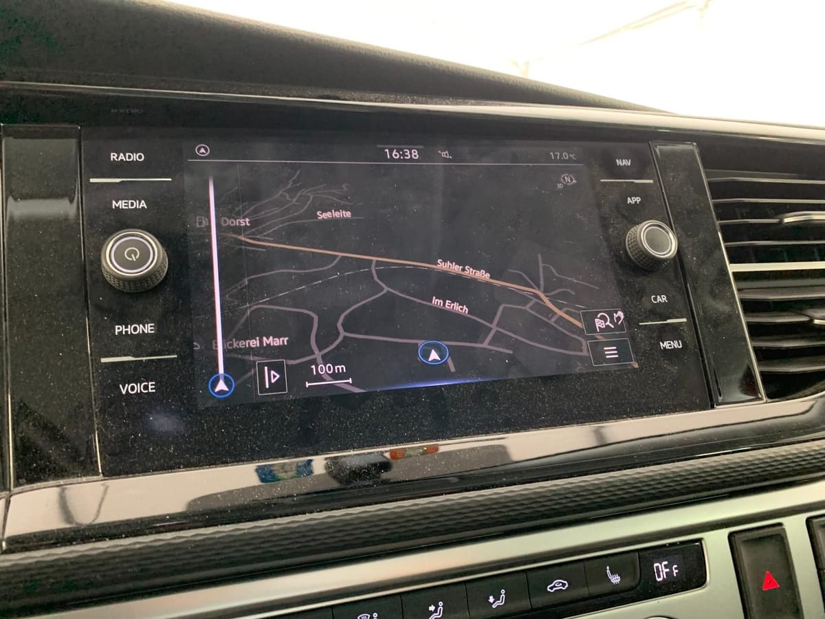 Volkswagen T6.1 Multivan 7-SITZER NAVI LED AHK DAB foto 12