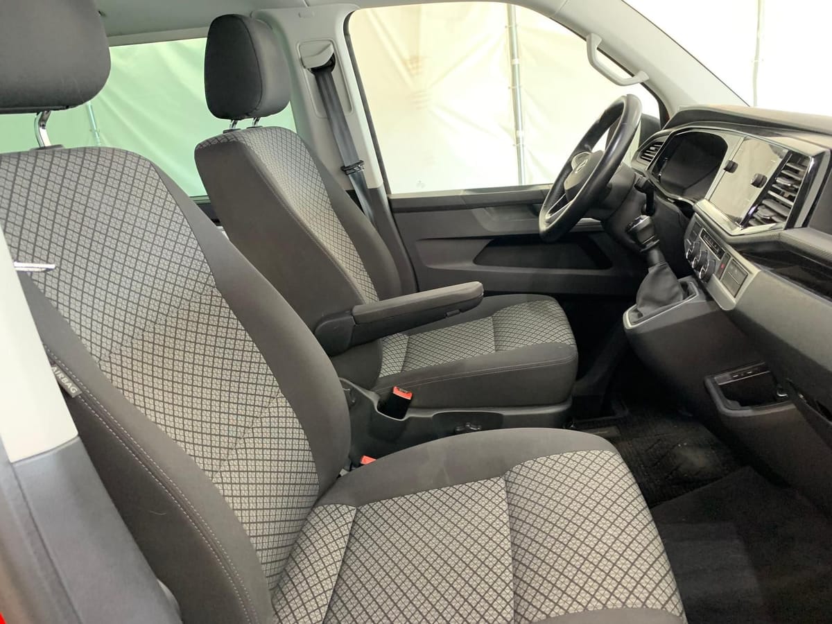 Volkswagen T6.1 Multivan 7-SITZER NAVI LED AHK DAB foto 3