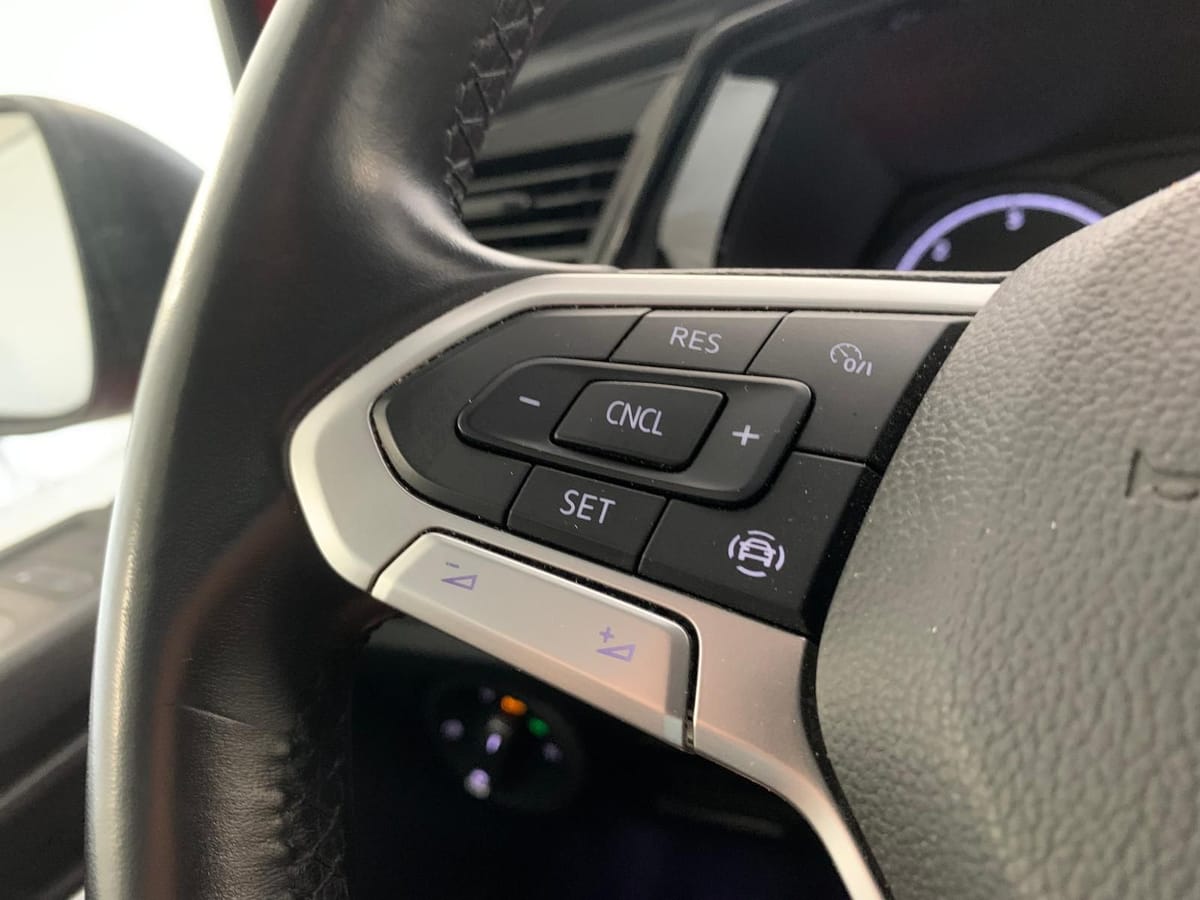 Volkswagen T6.1 Multivan 7-SITZER NAVI LED AHK DAB foto 9