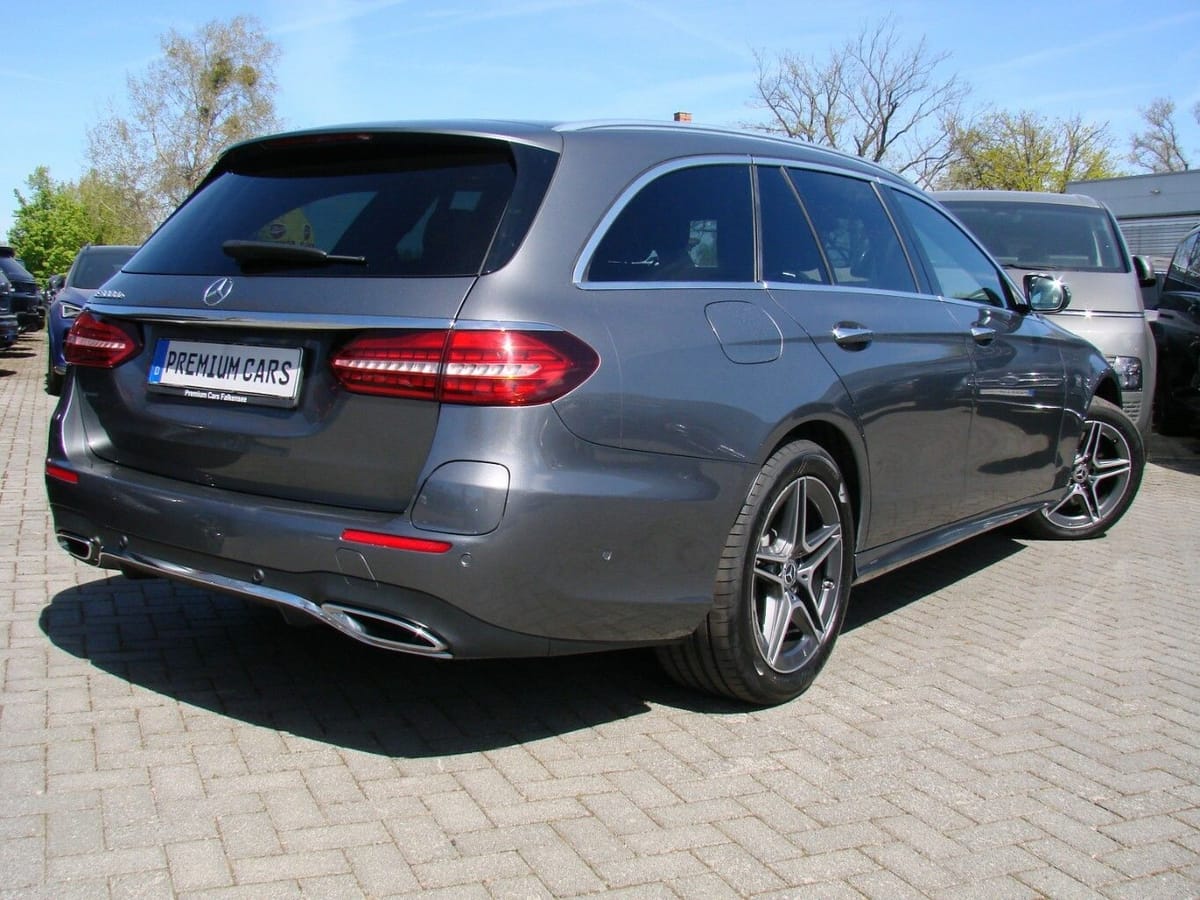 Mercedes-Benz E 300 de AMG Exclusive Interieur PHEV Kamera Tem foto 3