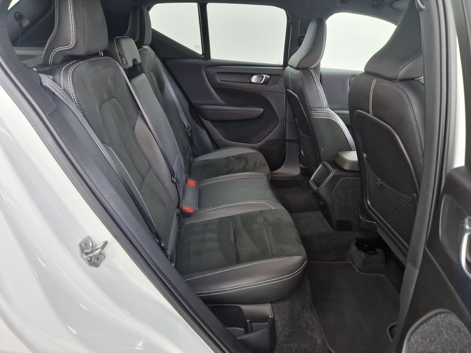 Volvo XC40 R-Design Automatik SHZ LED foto 12