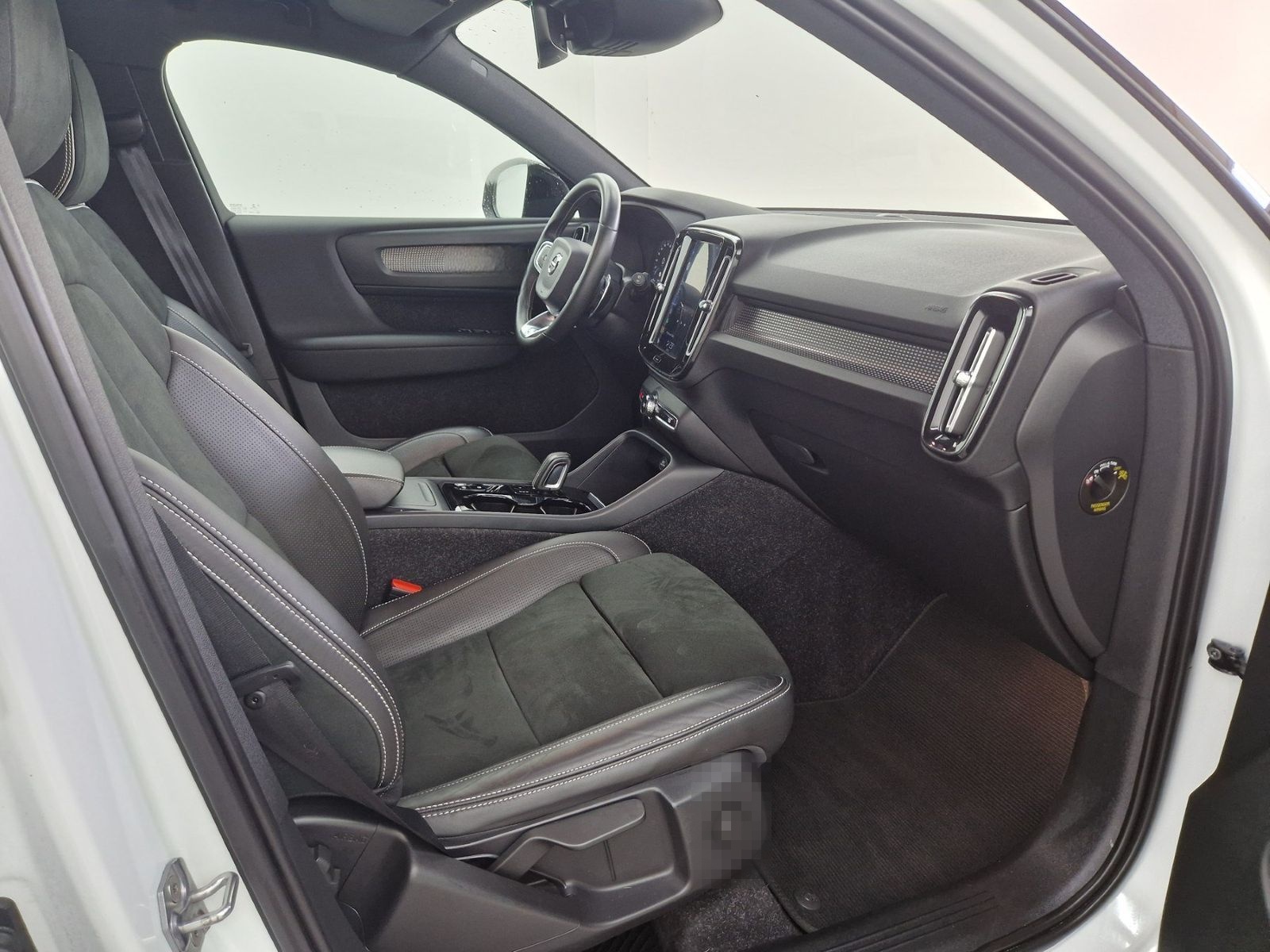 Volvo XC40 R-Design Automatik SHZ LED foto 13