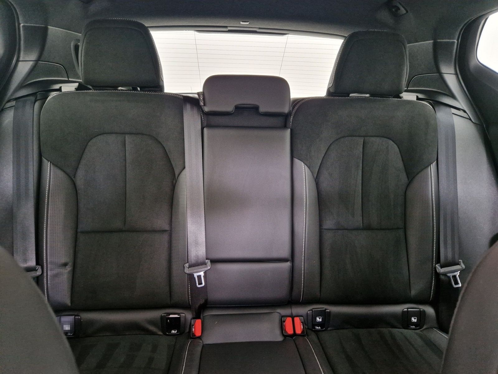 Volvo XC40 R-Design Automatik SHZ LED foto 14