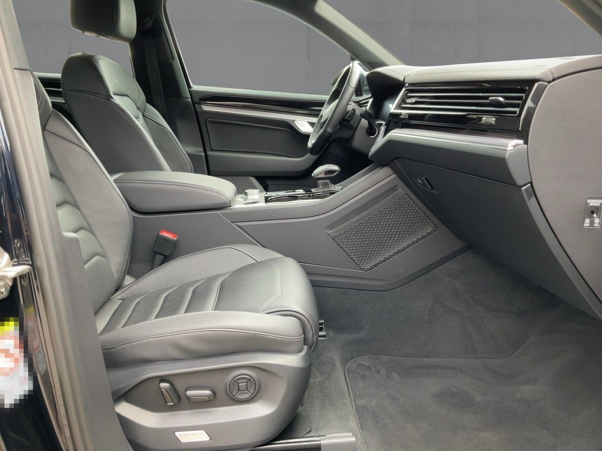 Volkswagen Touareg 3.0TDI 4M R-LINE LED+NAVI+ACC+SHZ+KAMERA foto 12