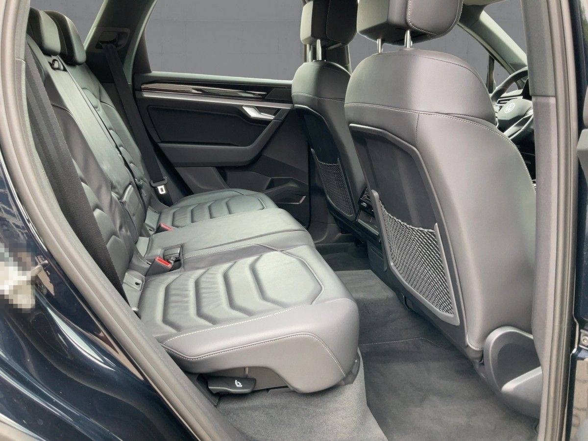 Volkswagen Touareg 3.0TDI 4M R-LINE LED+NAVI+ACC+SHZ+KAMERA foto 13