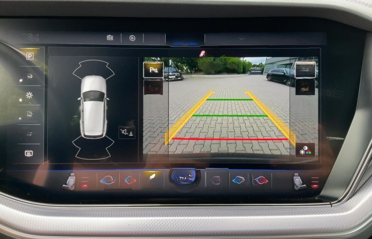 Volkswagen Touareg 3.0TDI 4M R-LINE LED+NAVI+ACC+SHZ+KAMERA foto 17